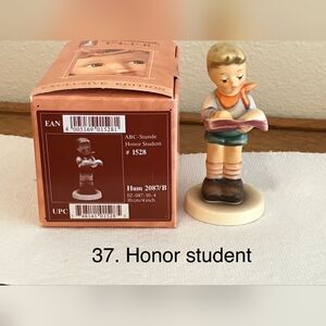 ABC Stunde Honor Student Vintage Goebel Hummel 2087/B 1999